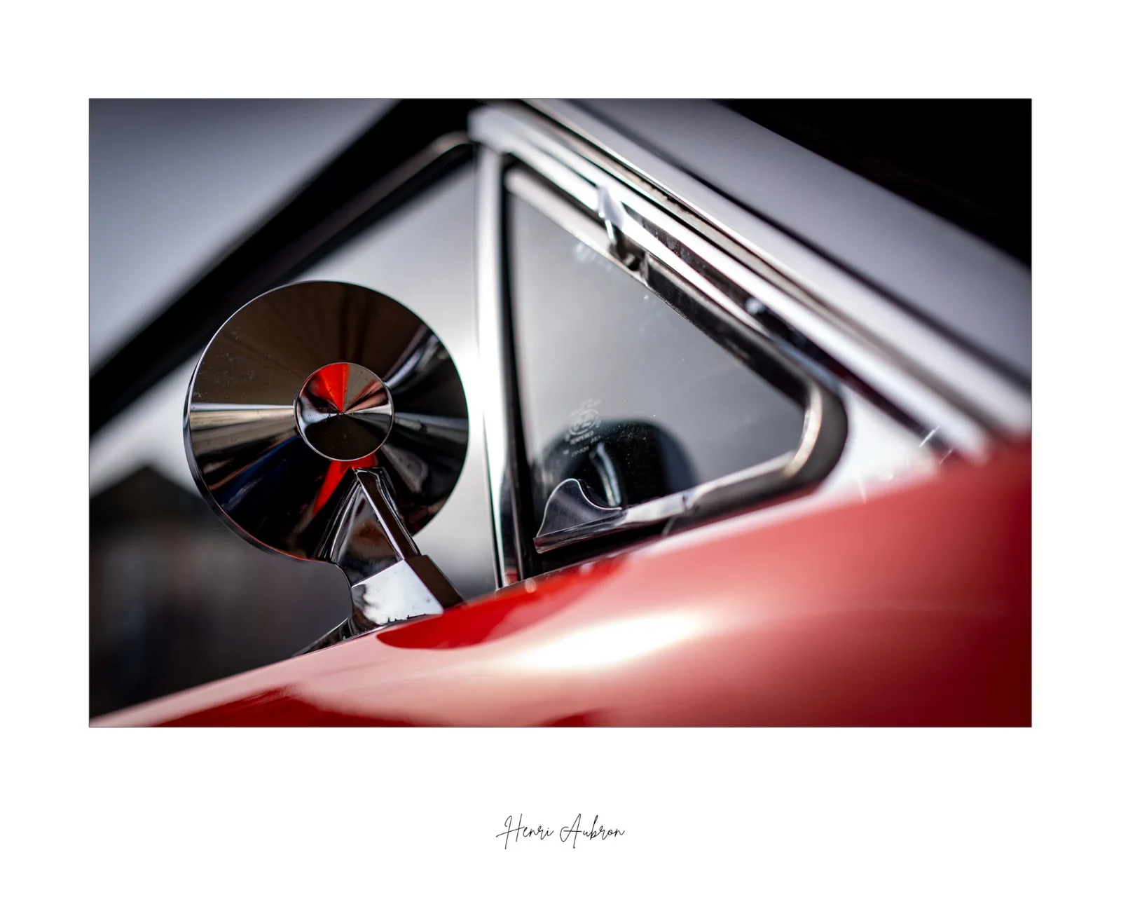 L'Art aux Jardins 2025 - Mustang Rouge 4.jpg